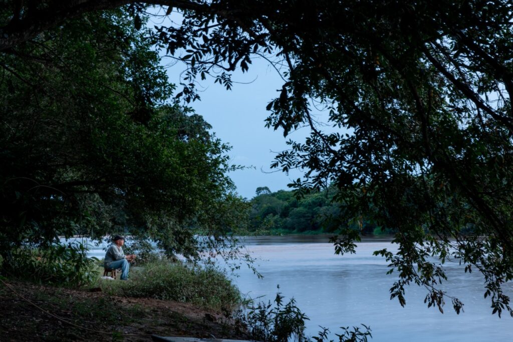 No dia do pescador, pescadores e pescadoras da bacia do Paraopeba e do Lago de Três Marias permanecem longe dos barcos fartos de peixe após o rompimento da barragem da Vale