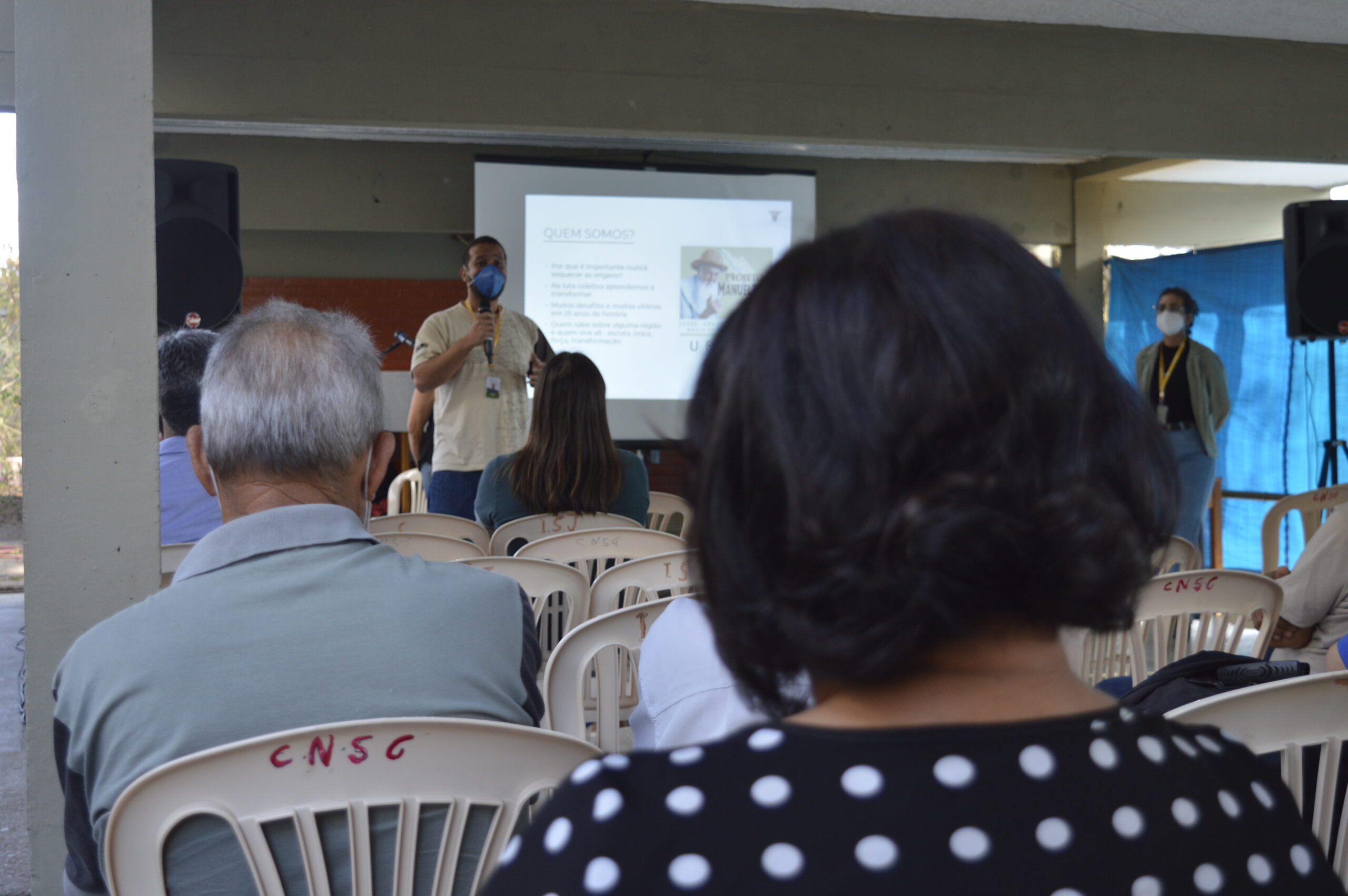 Rodrigo Lemos, assessor do Guaicuy, apresenta proposta para pessoas atingidas de Itabira